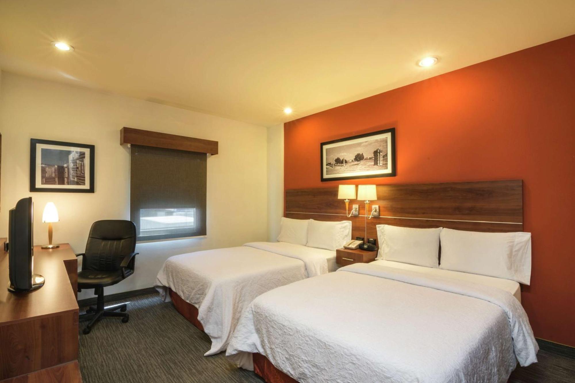 Hampton By Hilton San Juan Del Rio Hotel Eksteriør billede