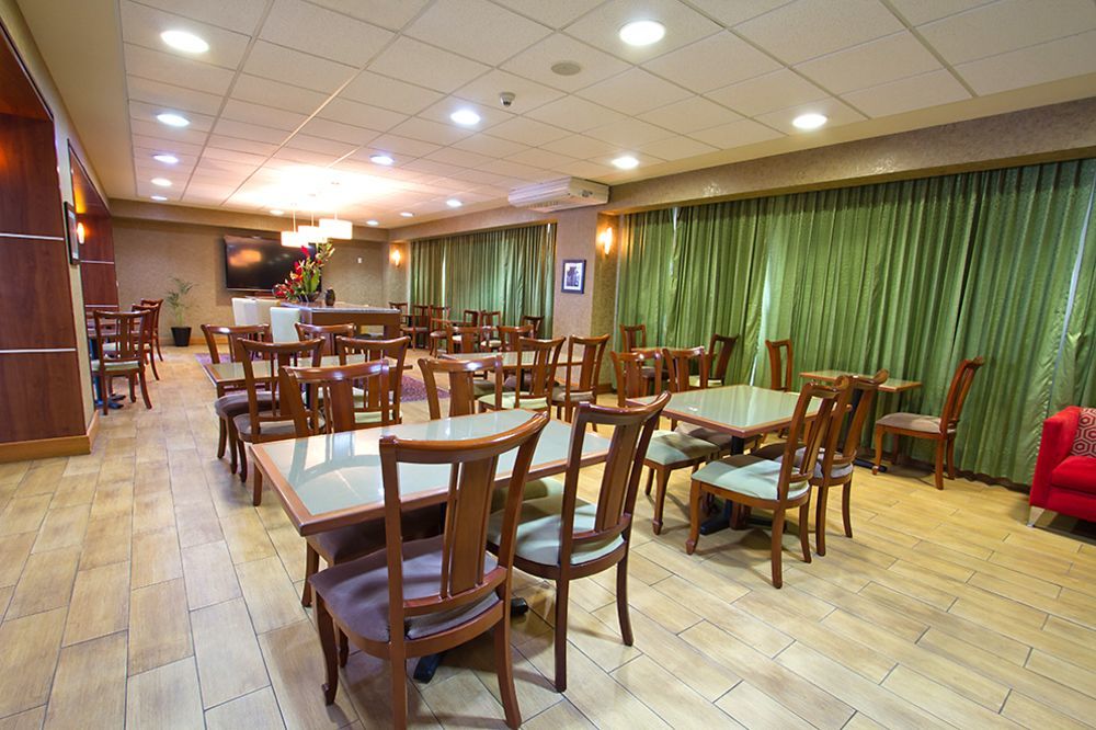 Hampton By Hilton San Juan Del Rio Hotel Eksteriør billede
