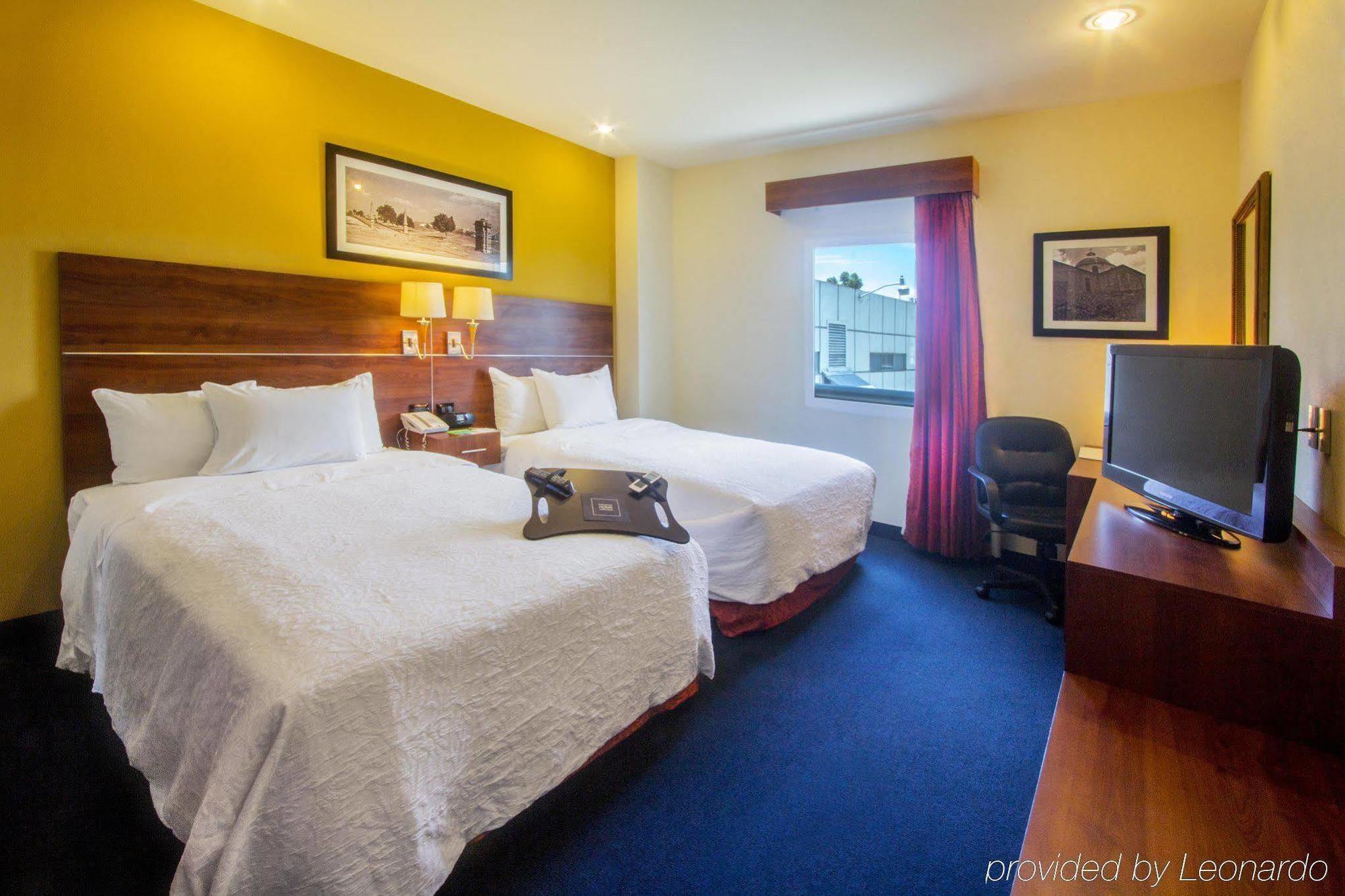 Hampton By Hilton San Juan Del Rio Hotel Eksteriør billede